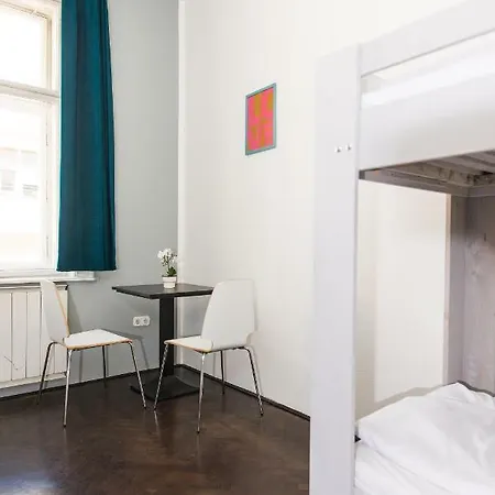 2b Hostel&rooms