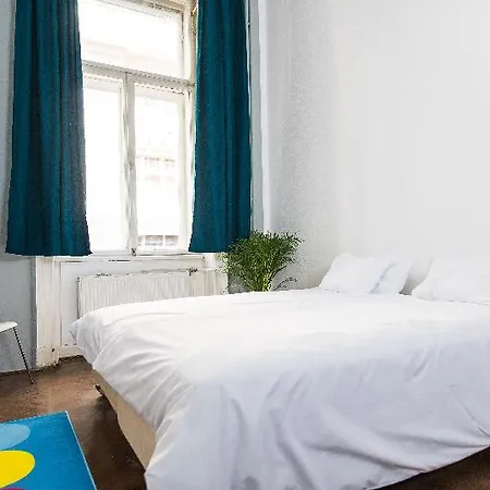 2b Hostel&rooms *