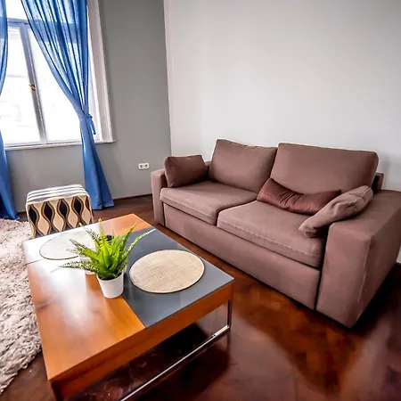 2b & Hostel Budapešť