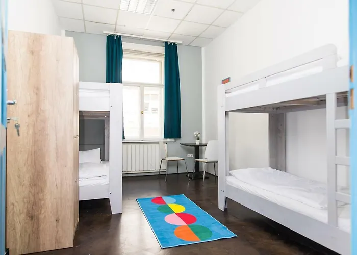 2b & Hostel Budapešť